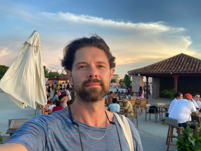 Selfie of the artist Erich Carter Nagler